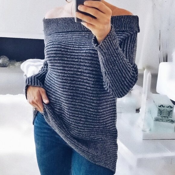 AIDEN Ribbed Sweater Top -Blue - Picture 1 of 6